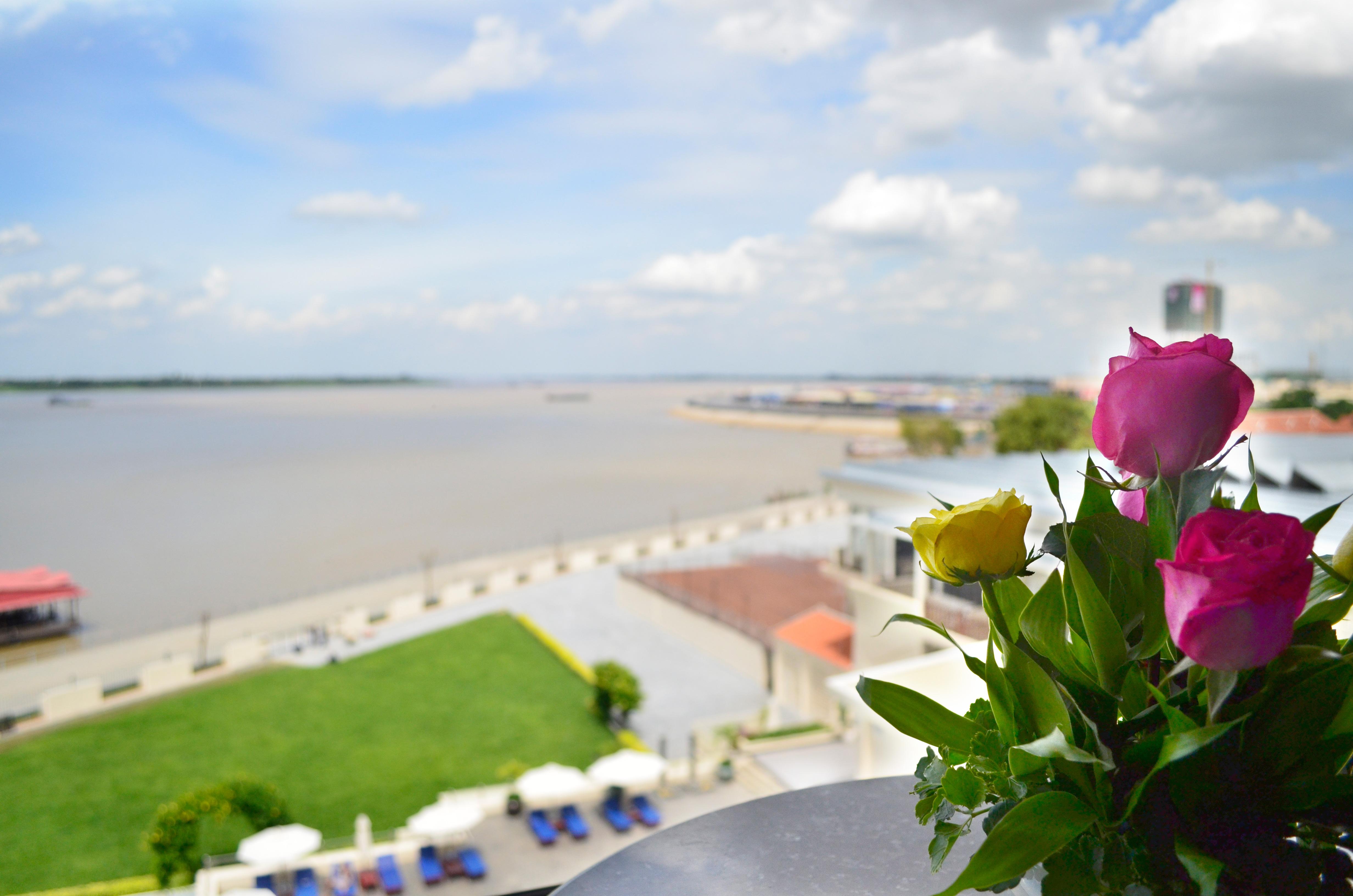 Hotel Cambodiana Phnom Penh Dış mekan fotoğraf