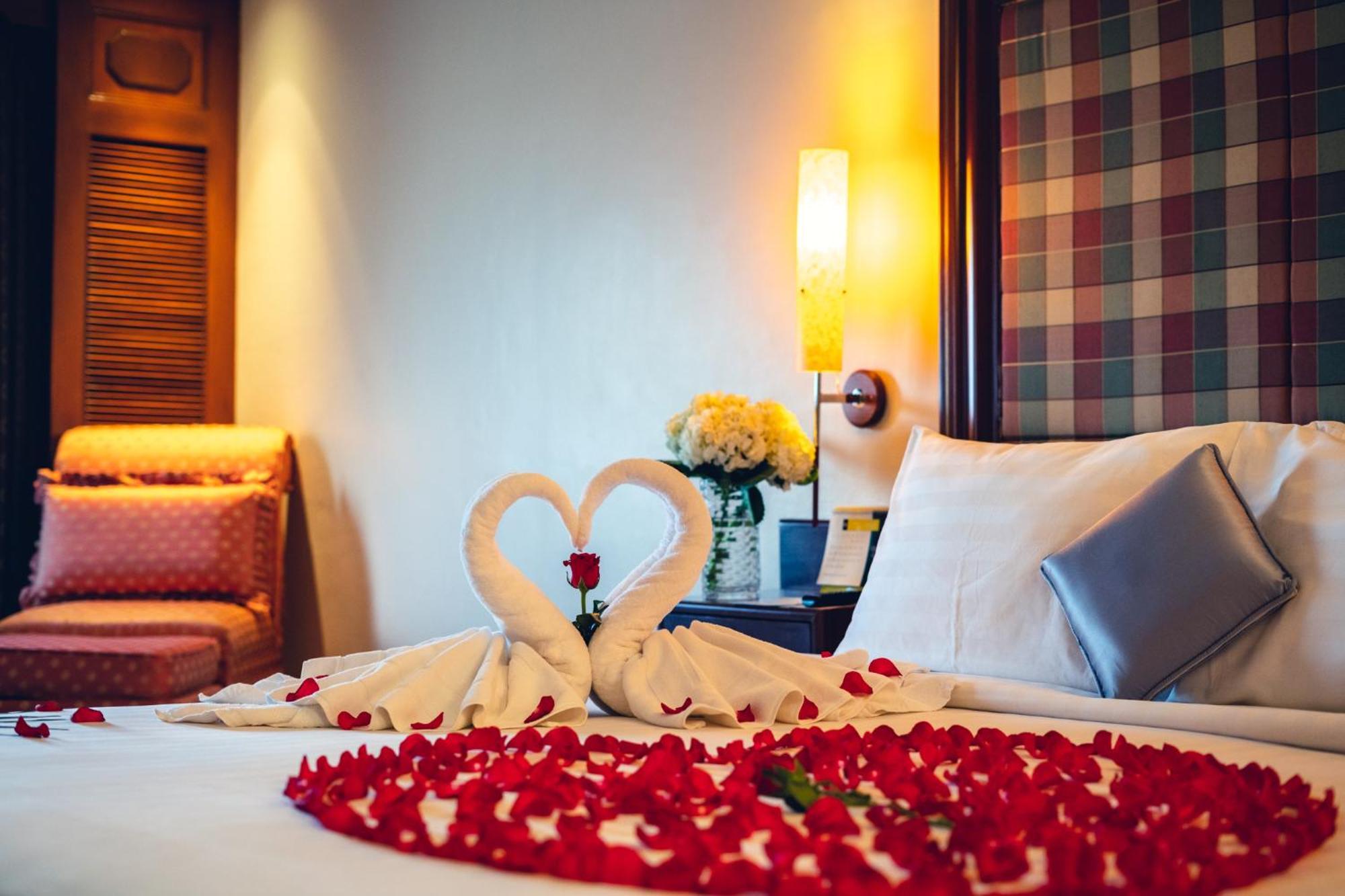 Hotel Cambodiana Phnom Penh Dış mekan fotoğraf