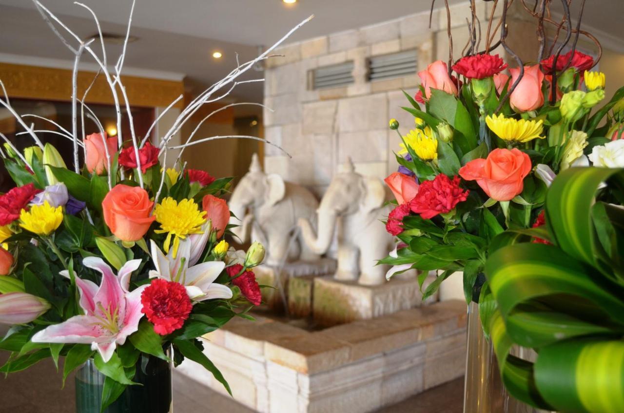 Hotel Cambodiana Phnom Penh Dış mekan fotoğraf